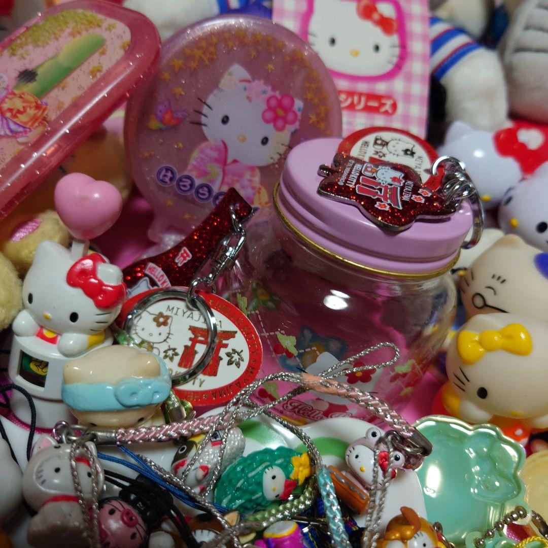 サンリオ ハローキティ ぬいぐるみ グッズ 根付けストラップ 大量