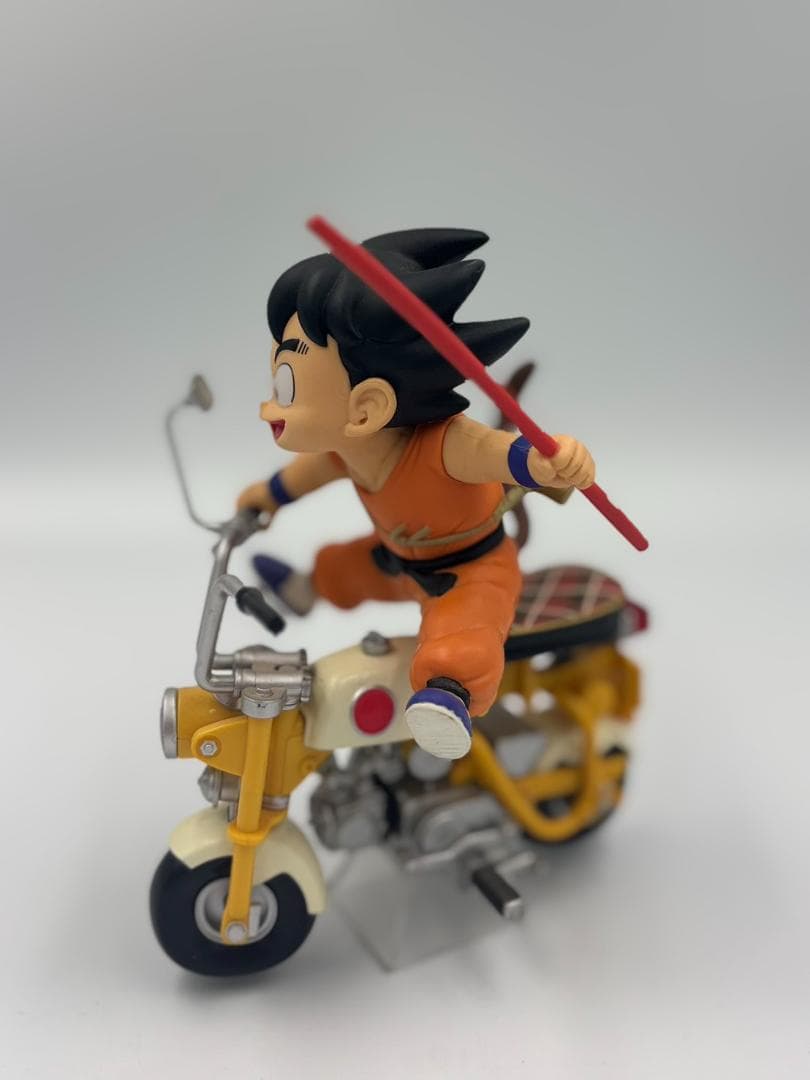 【希少】ドラゴンボール フィギュア＆バイク 孫悟空 バンプレスト