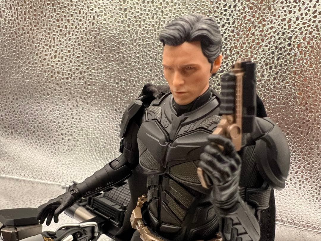 1/12 バットモービル とバットマンフィギュアキットの完成品(LED電飾)