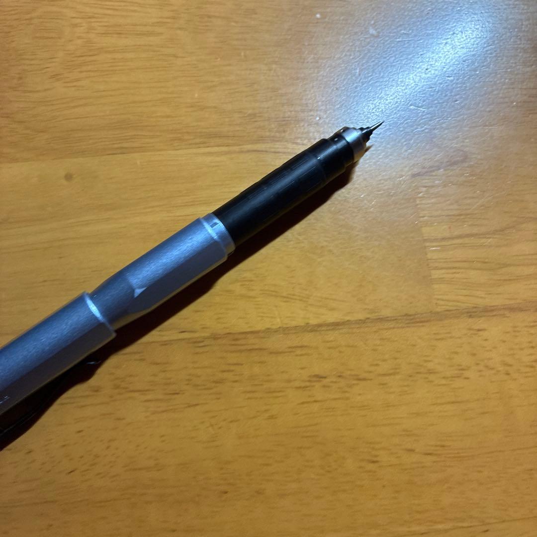 クルトガダイブ　カスケートブルー