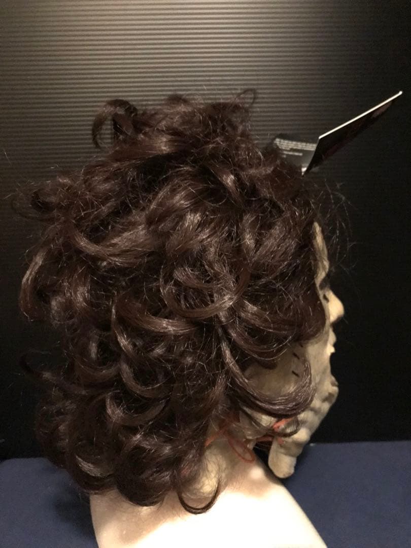 トリックオアトリートスタジオ 悪魔のいけにえ ラバーマスク　＊タグ付き