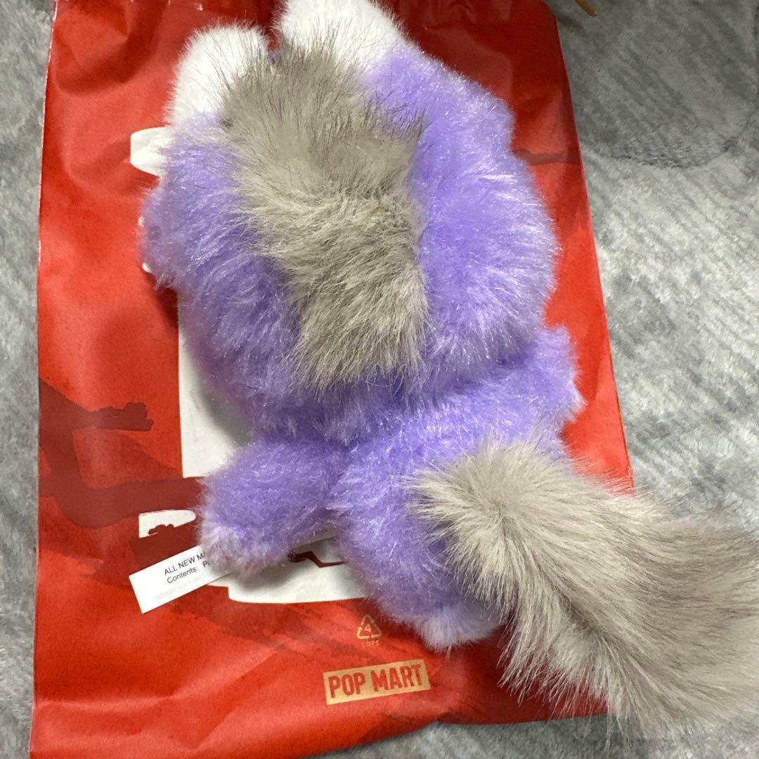 ラブブ　ブレスレット　馬力全開　フィギュア