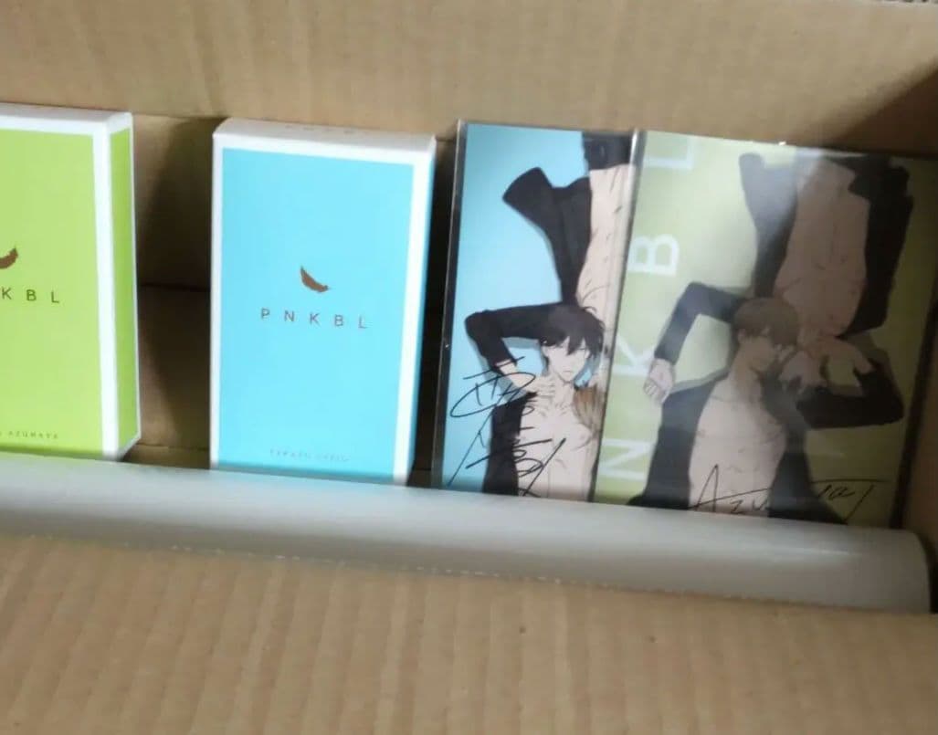 抱かれたい男1位に脅されています。＊フレグランスポスター・ポスカ