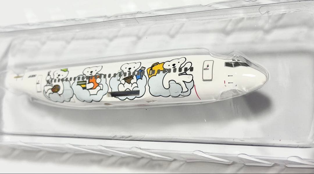 hogan 1/200 B737-500 AIRDO ベア・ドゥ号 JA305K - メルカリ