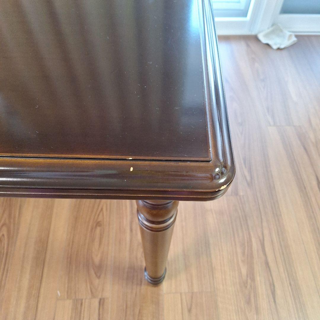 カリモク ダイニングテーブル(コロニアルシリーズ)