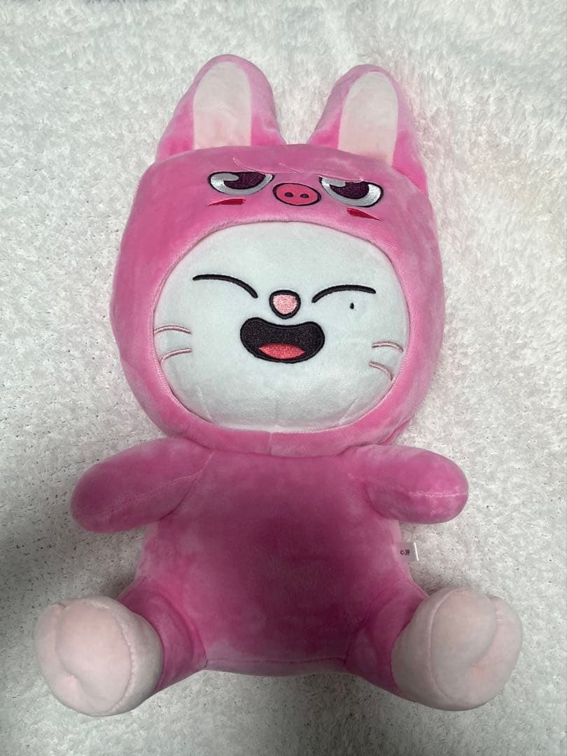 straykids ヒョンジン ジニレット トイワールド 抱きぬいぐるみ - メルカリ