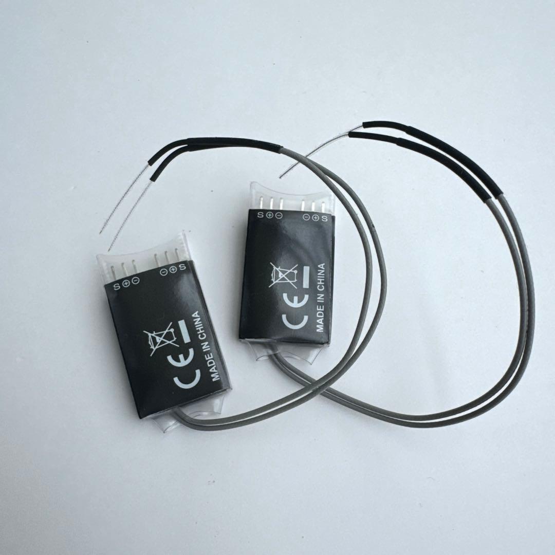 フタバ R2001SB 中古品 Futaba R2001SB 新品未使用 2個セット