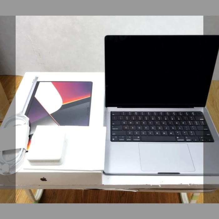 Y☆430 MacBook Pro ノートブック M1 pro A2442