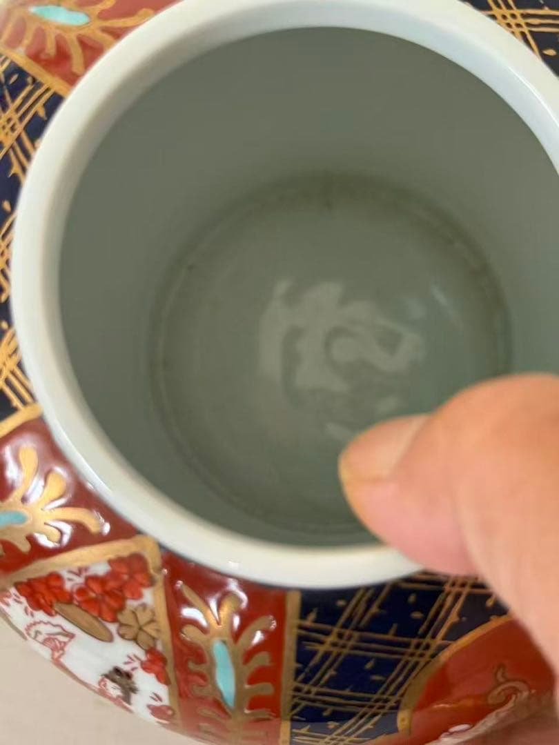 古伊万里蓋物飾壺 蓋付壷色絵磁器秀峰作色 給金彩金襴手美人区沈香壺時代物