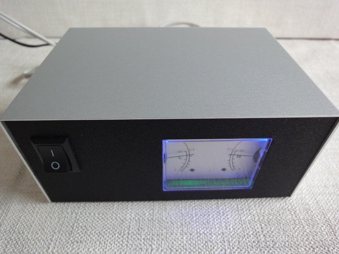 自作 ステレオVUメーター213号機（LR一体コンパクトタイプ）