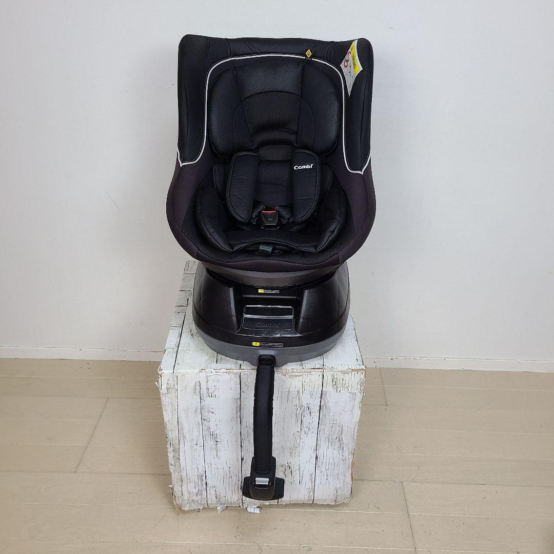 き*み様 美品　チャイルドシート　新生児～4歳　コンビ　回転チャイルドシート