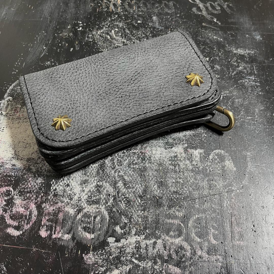 トラッカーウォレット ブラックにエイジング ミドルトラッカーウォレット #335