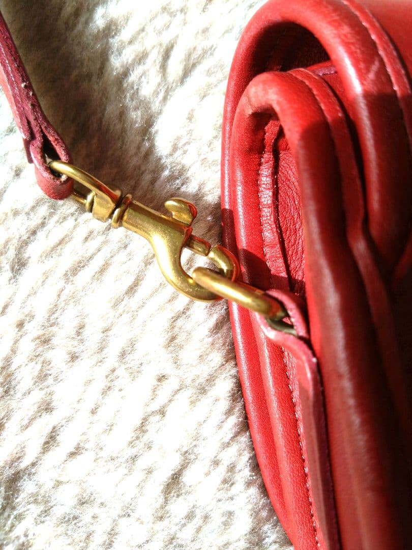 オールドコーチ ショルダーバッグ　レッド