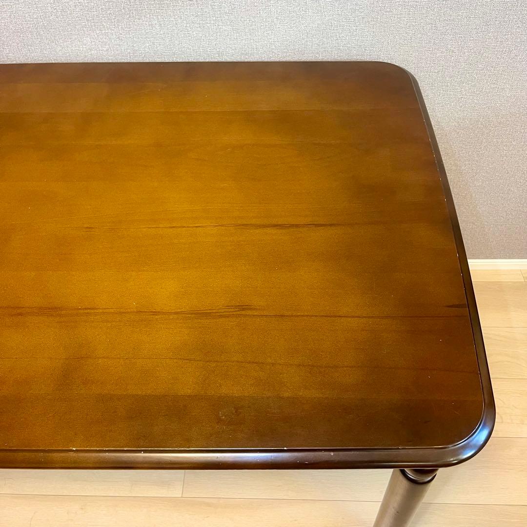 カリモク コロニアル ダイニングテーブル ウォールナット　テーブルのみ 4人向け