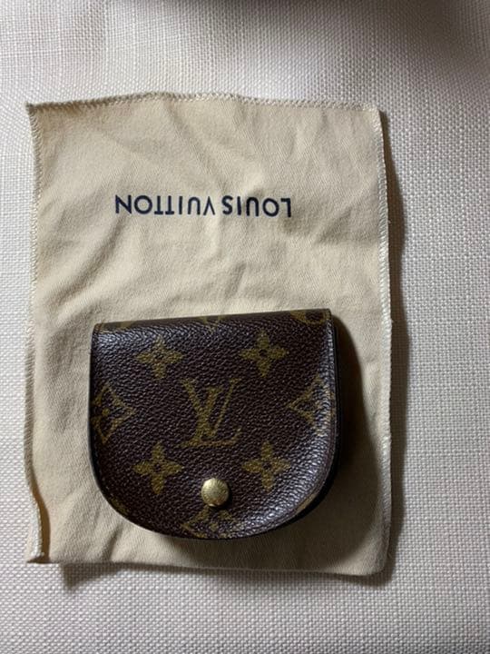 ルイヴィトン モノグラム ポルトモネ グゼ ケース