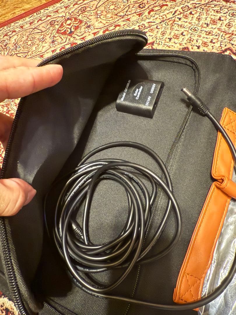 LACITA ENERBOX01-SP +81Wソーラーチャージャー