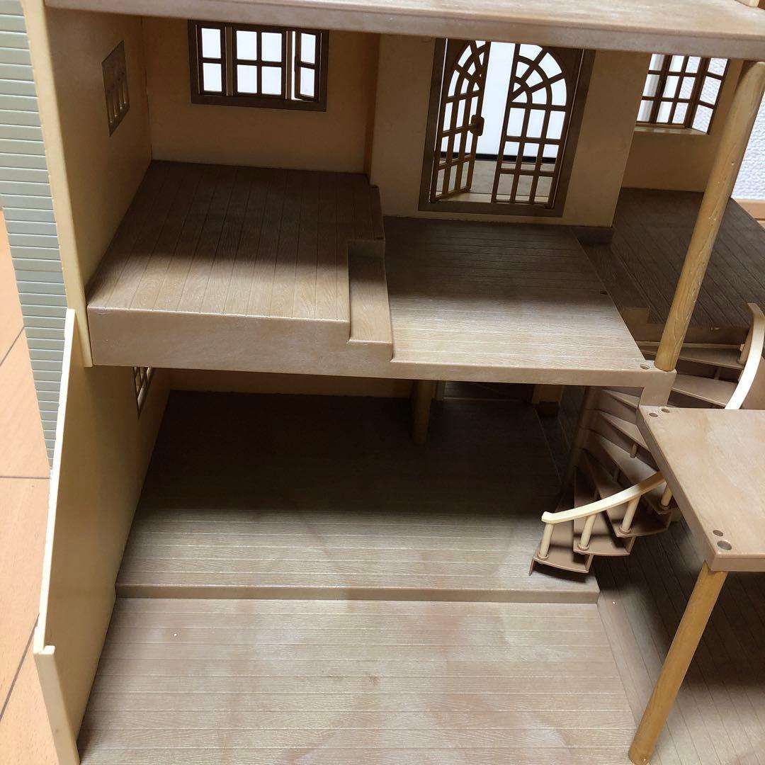 欠品なし！エポック社 ★シルバニアファミリー 緑の丘のすてきなお家　廃盤　希少