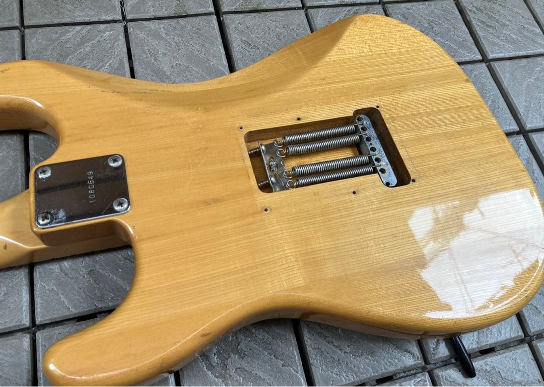 Aria pro Ⅱ ストラトキャスター ラージヘッド SSH Nカラー - メルカリ