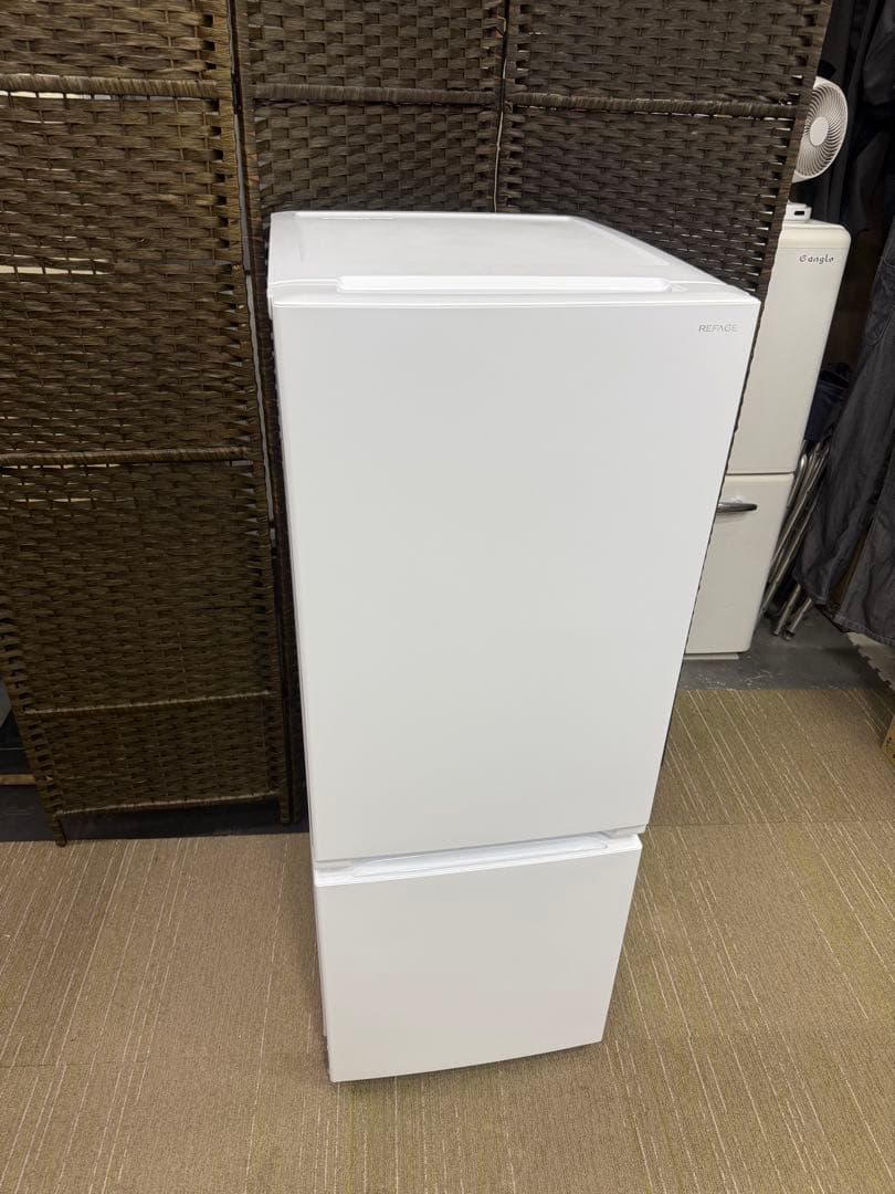 【超美品】ヤマダ　REFAGE 156L 冷凍冷蔵庫　YRZ-F15LW