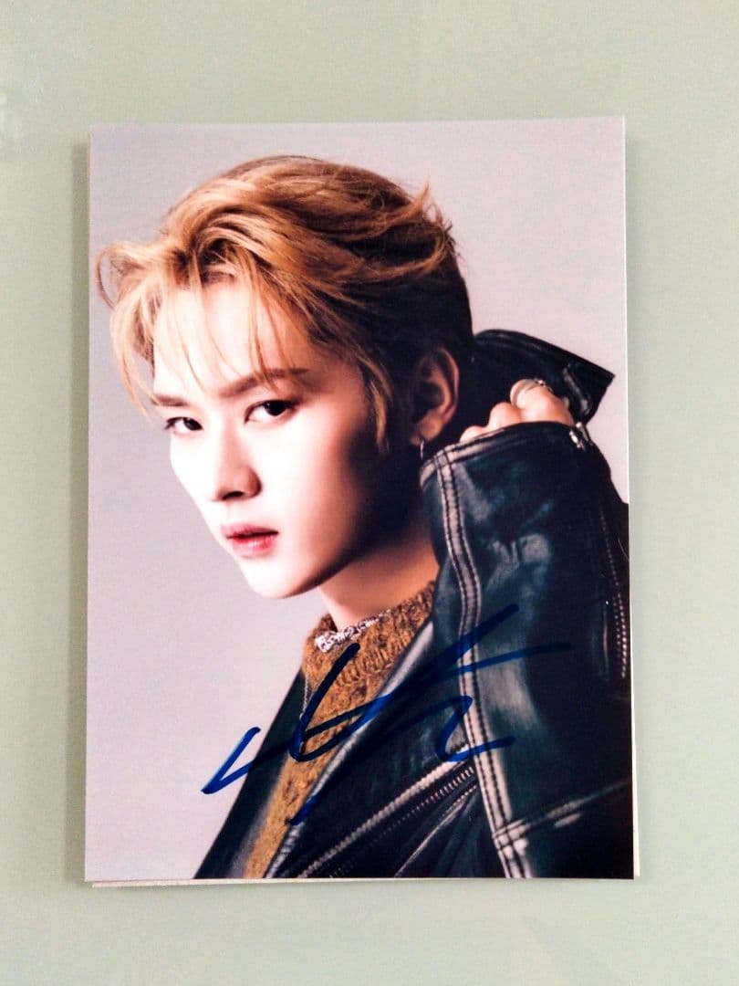 セール中…リノ直筆サイン入り2Lサイズ写真…Lee Know…ストレイキッズ…⑧