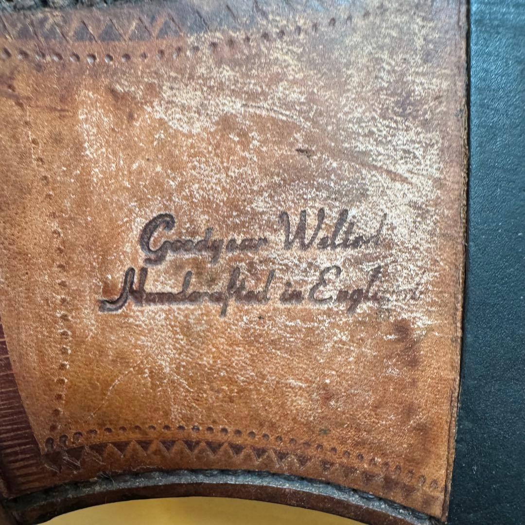 Loake 英国製 セミブローグ UK 7.5 黒 革靴