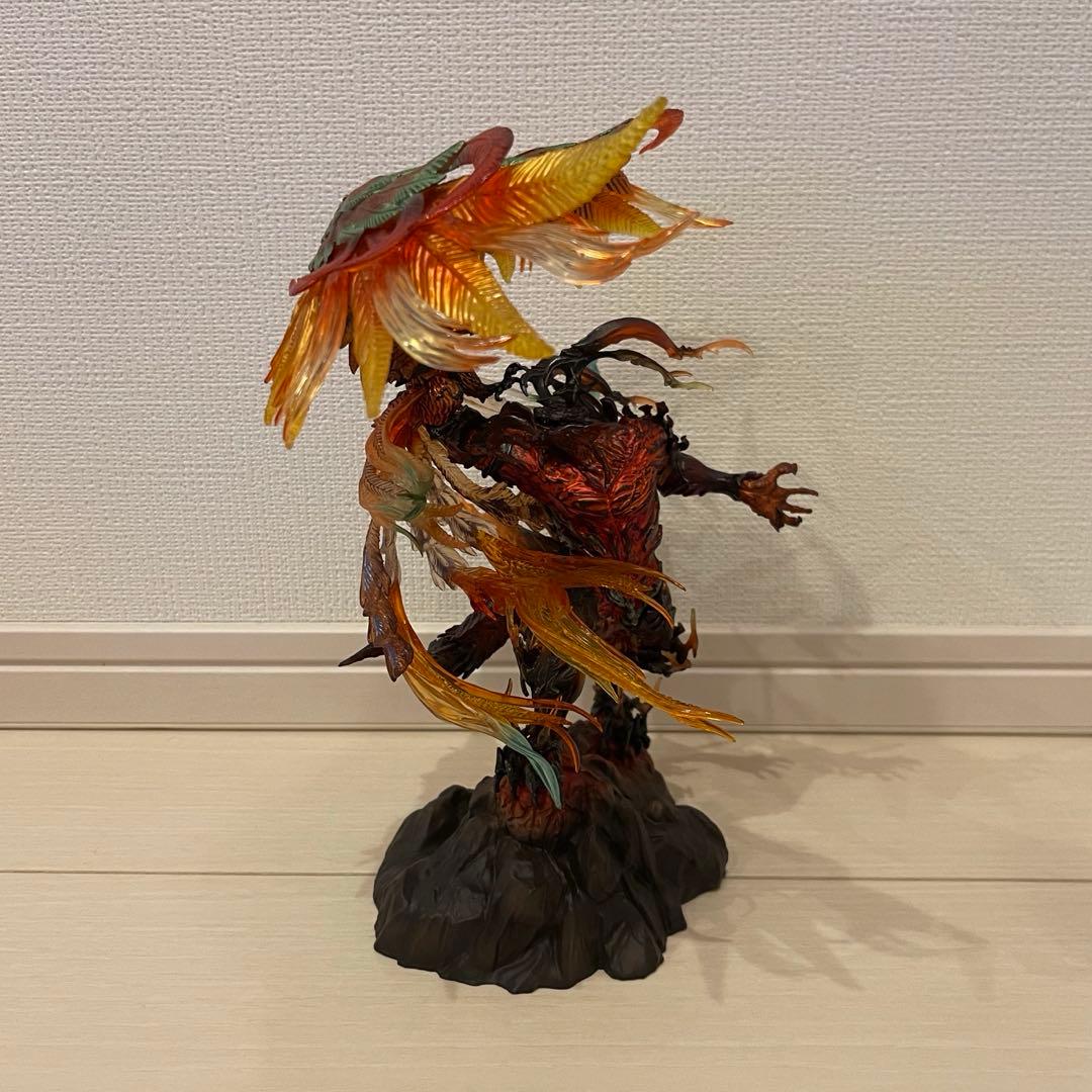 FFXVI コレクターズエディション フェニックスvsイフリート フィギュア