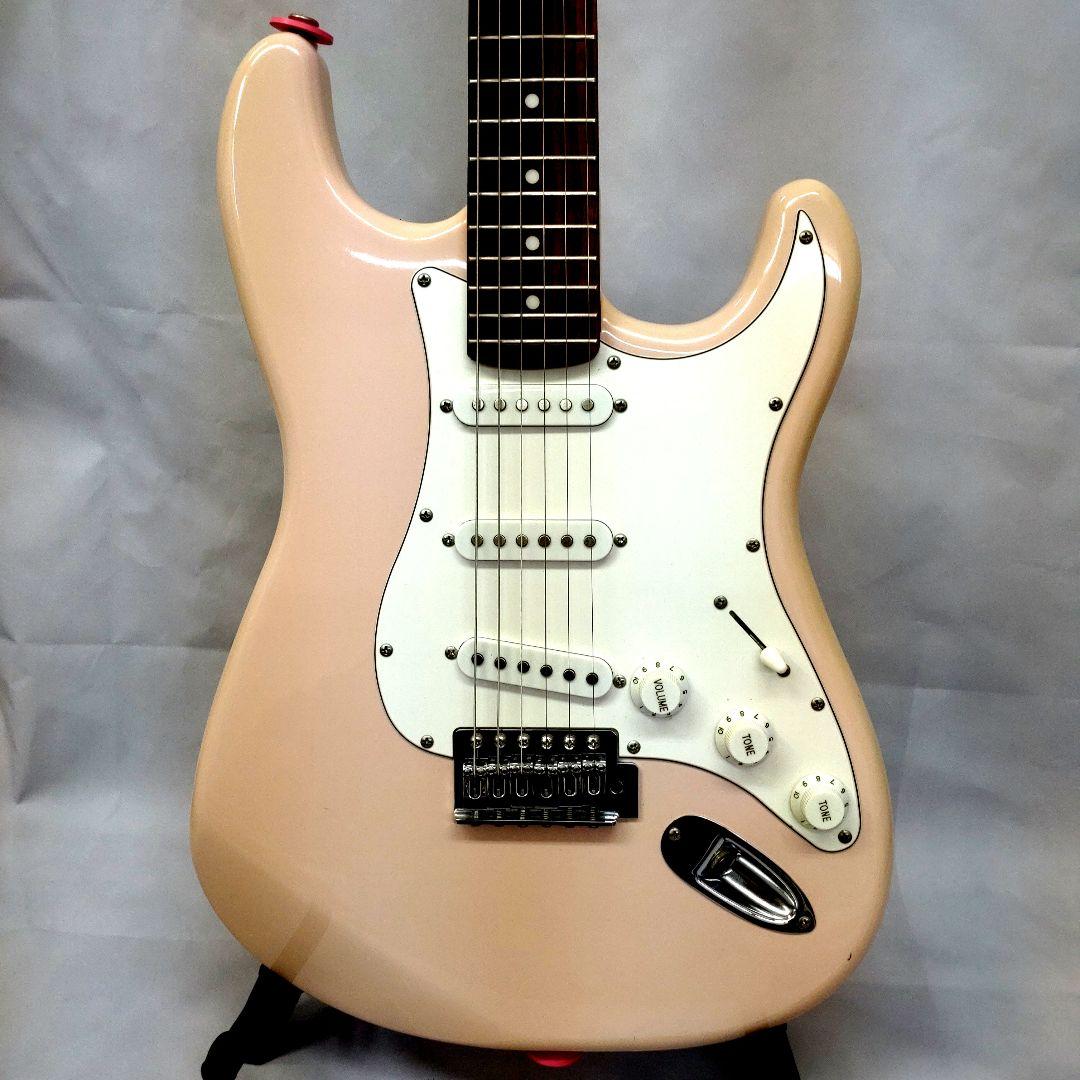 カワイイ！ピンクのストラト！ギター　エレキギター