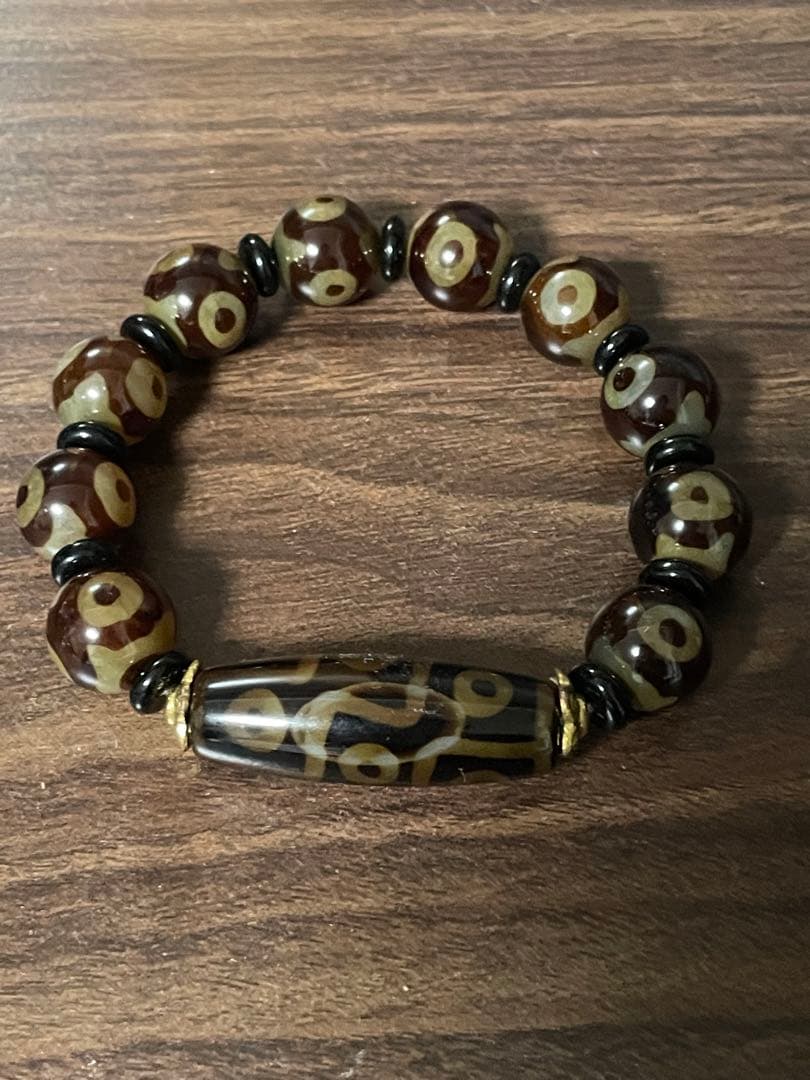 願いを叶える最強パワーストーン‼️龍神九眼天珠‼️