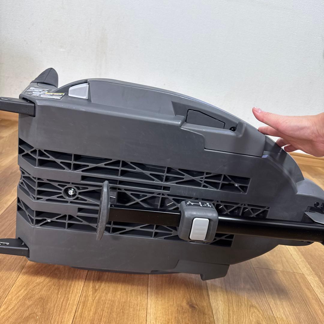 Combi チャイルドシート ブラック ISOFIX ZC-750