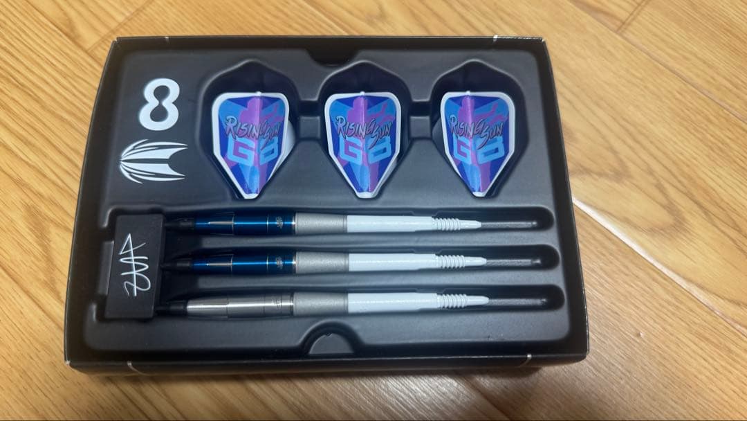 【新品未使用】ライジングサンG8 スリーク エスダーツ限定モデル