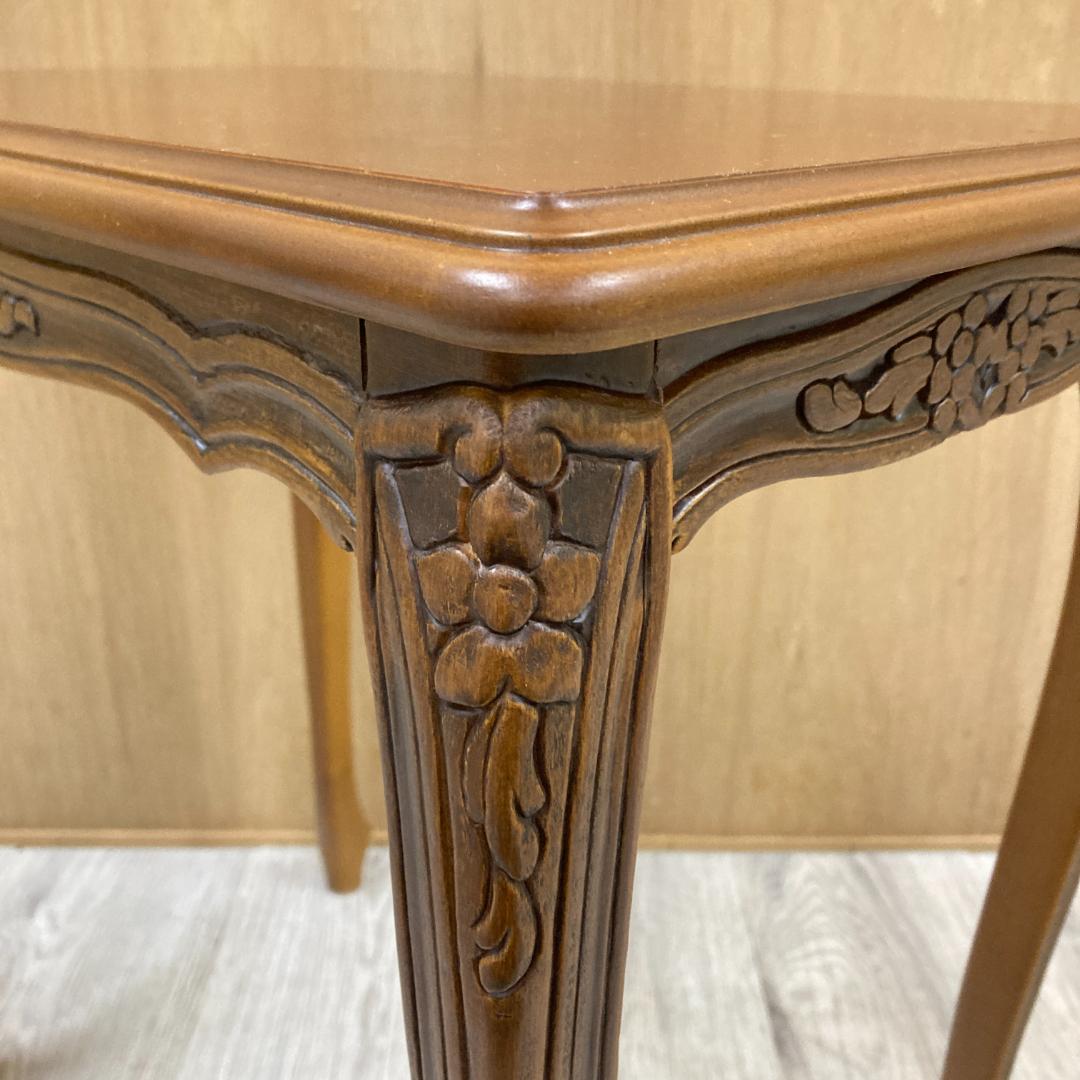 イタリア製 クラシカル 象嵌細工 猫脚 ネストテーブル サイドテーブル