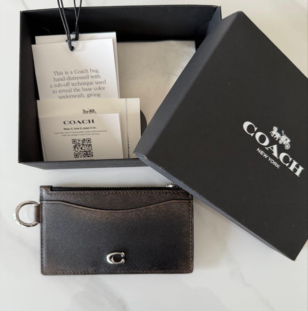 COACH ジップ カードケース・ラブド レザー