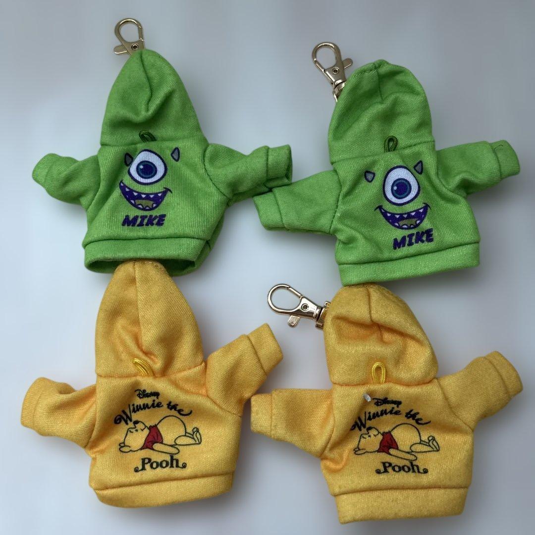 マイクとプーのフード付きキーチェーン
