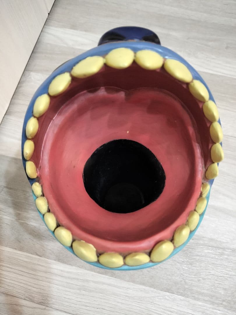 スティッチ 傘立て　置物　フィギュア 陶器　　Stitch