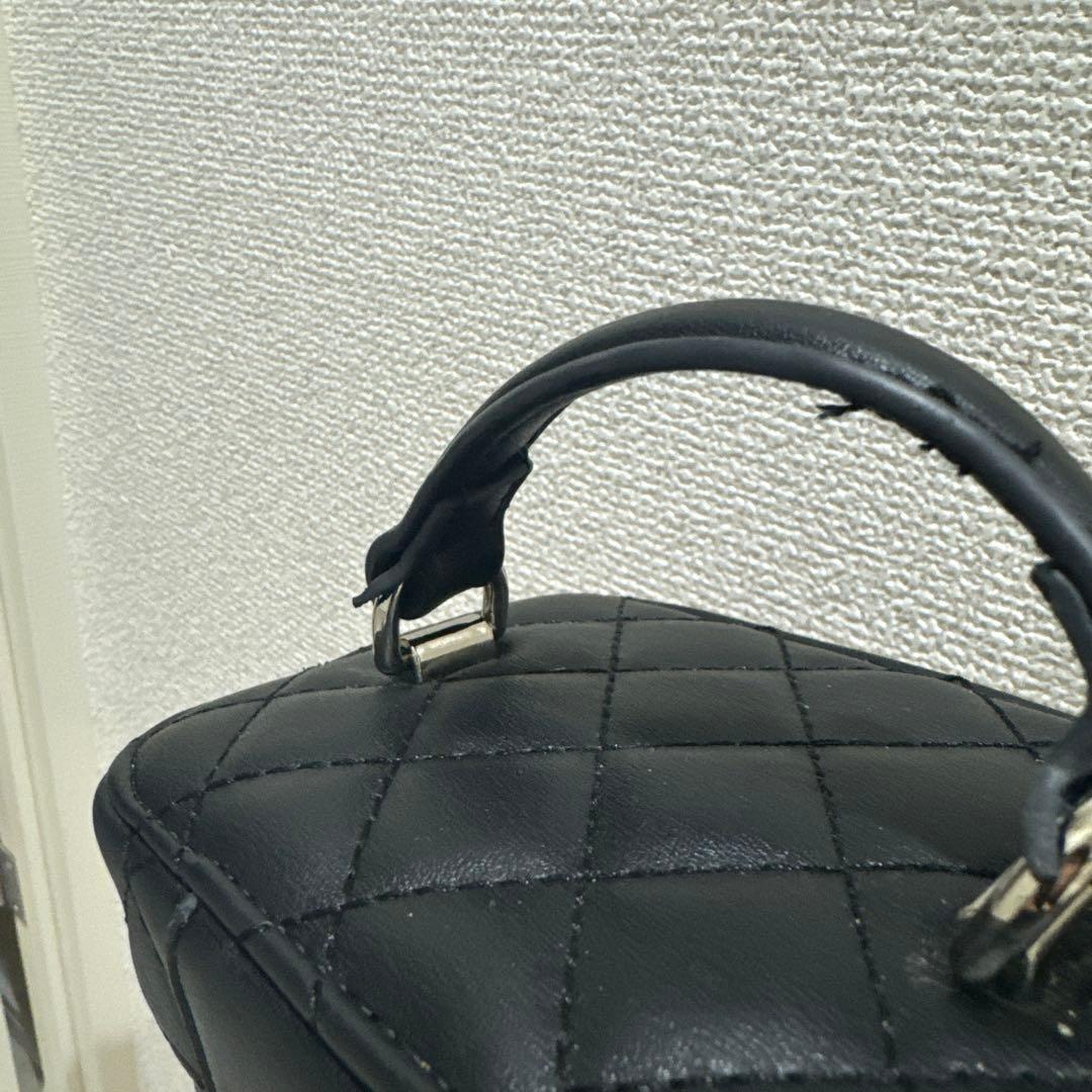 ダーリッチ バニティバッグ キルティングスクエアミニバッグ ブラック シルバー