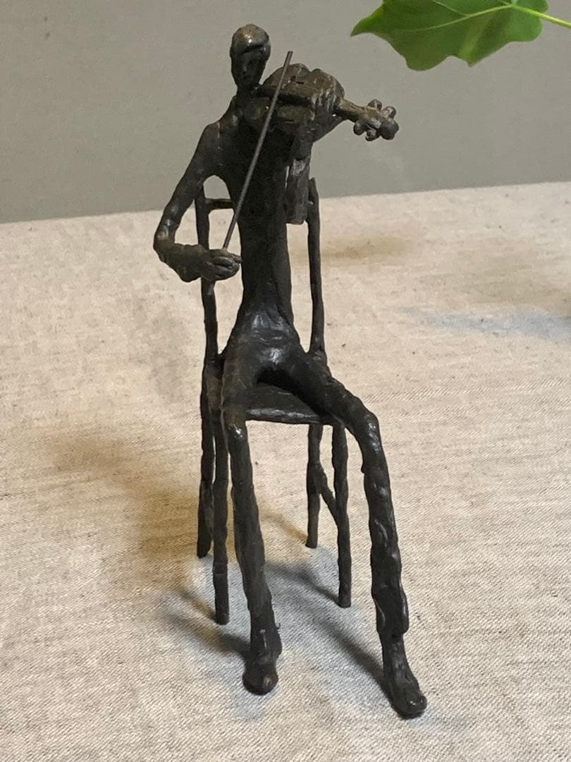 室内楽の情景 ヴァイオリン奏者 オブジェ 重厚 置物 ヴィンテージ