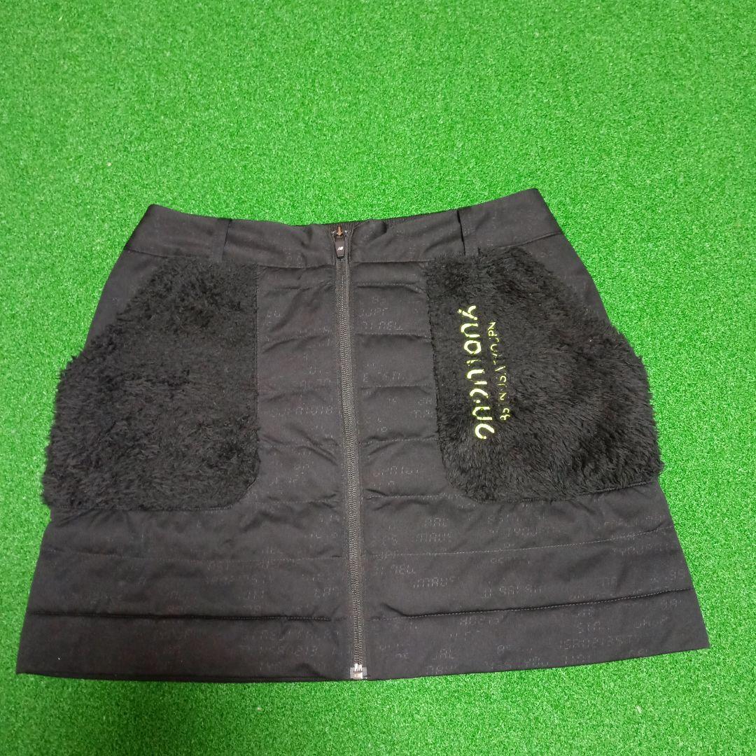 ✨うりずん✨New Balance フード付きベスト .スカート.ブラック