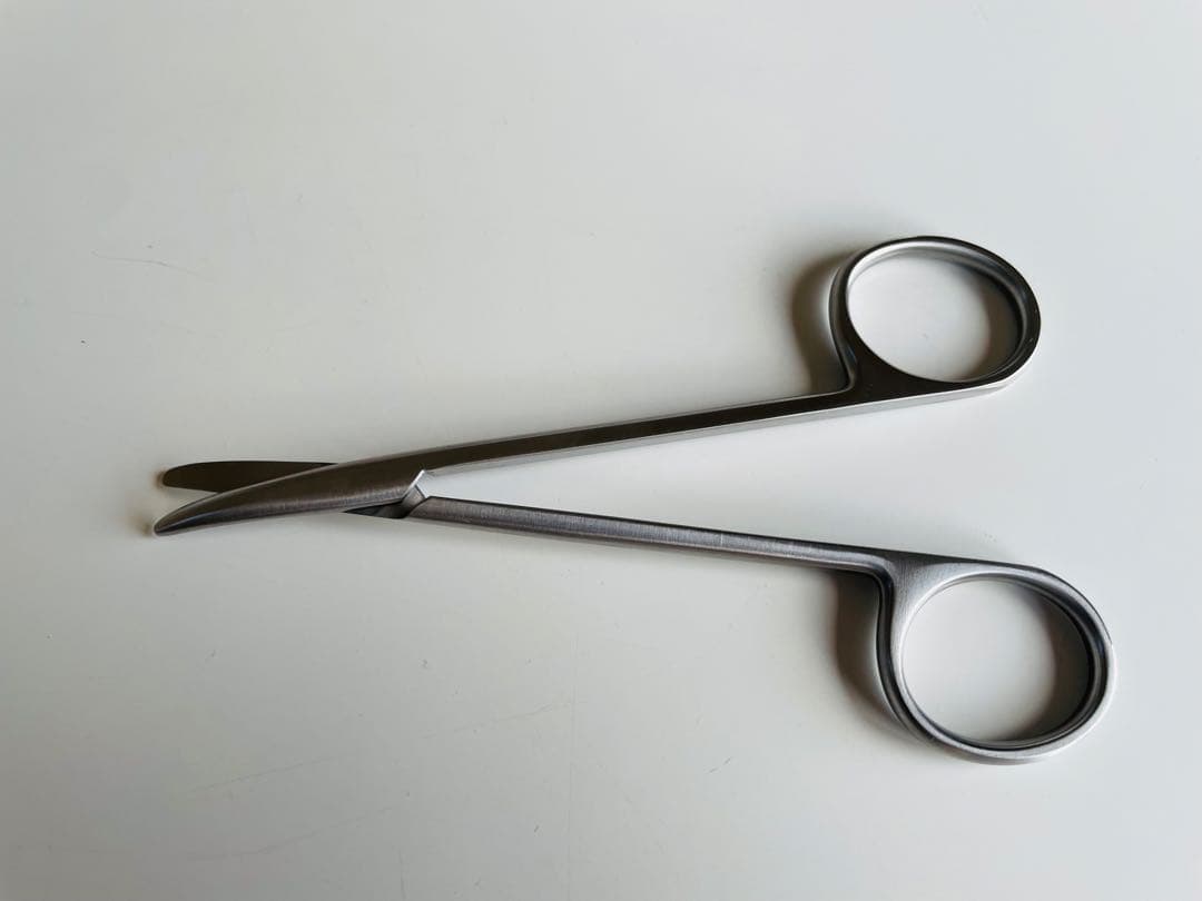 ハグパップ 耳毛切りハサミ（犬猫用) カーブタイプ 動物 耳毛ハサミ