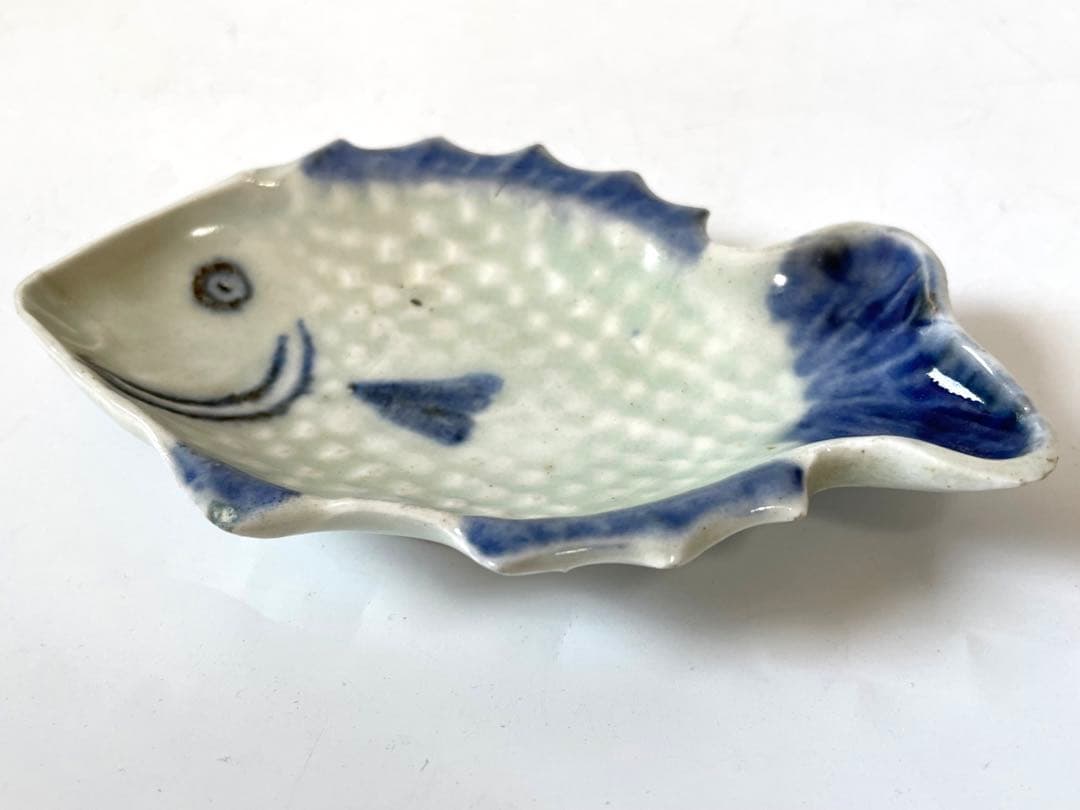 骨董　アンティーク　古伊万里　染付　魚形　変形皿　豆皿　魚皿　箸置き