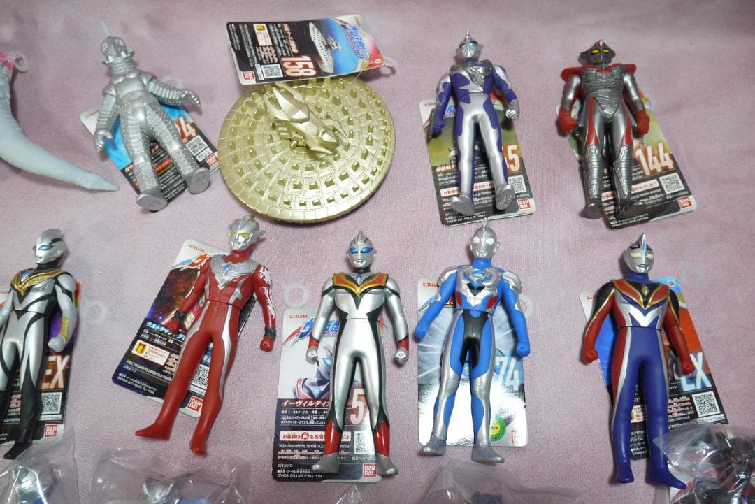 ウルトラヒーローシリーズ500　怪獣シリーズ500　タグ付きソフビ　40体セット