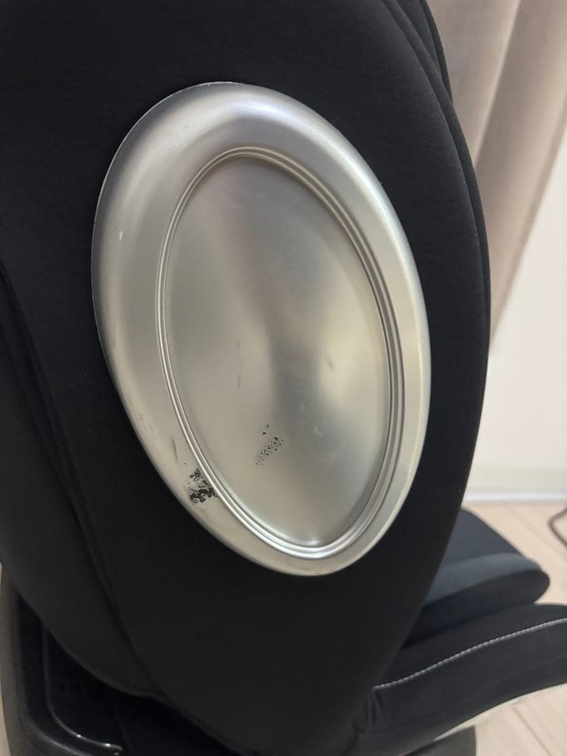 【美品】IMPETUSチャイルドシート