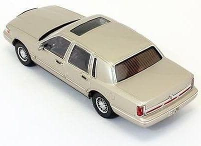 Premium X リンカーンタウンカー