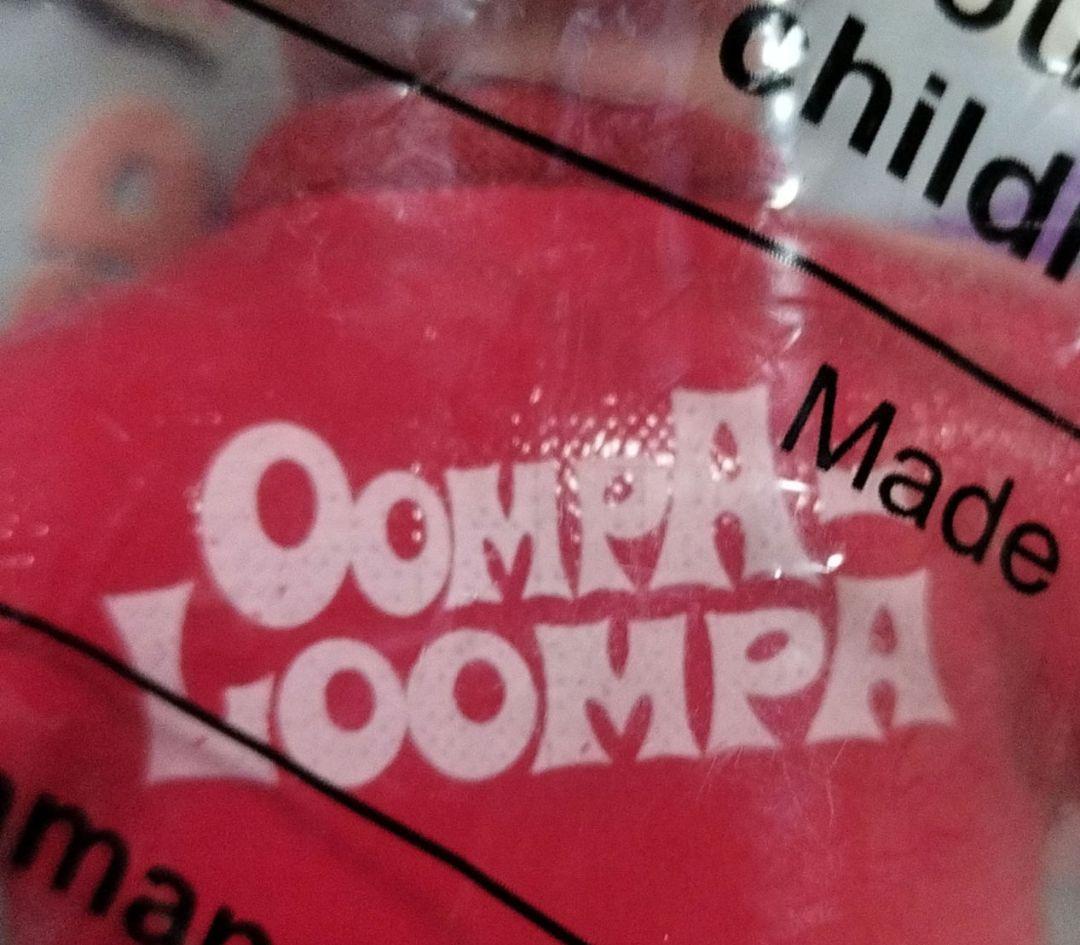 貴重！新品未開封ウンパルンパぬいぐるみキーホルダー・チャーリーとチョコレート工場