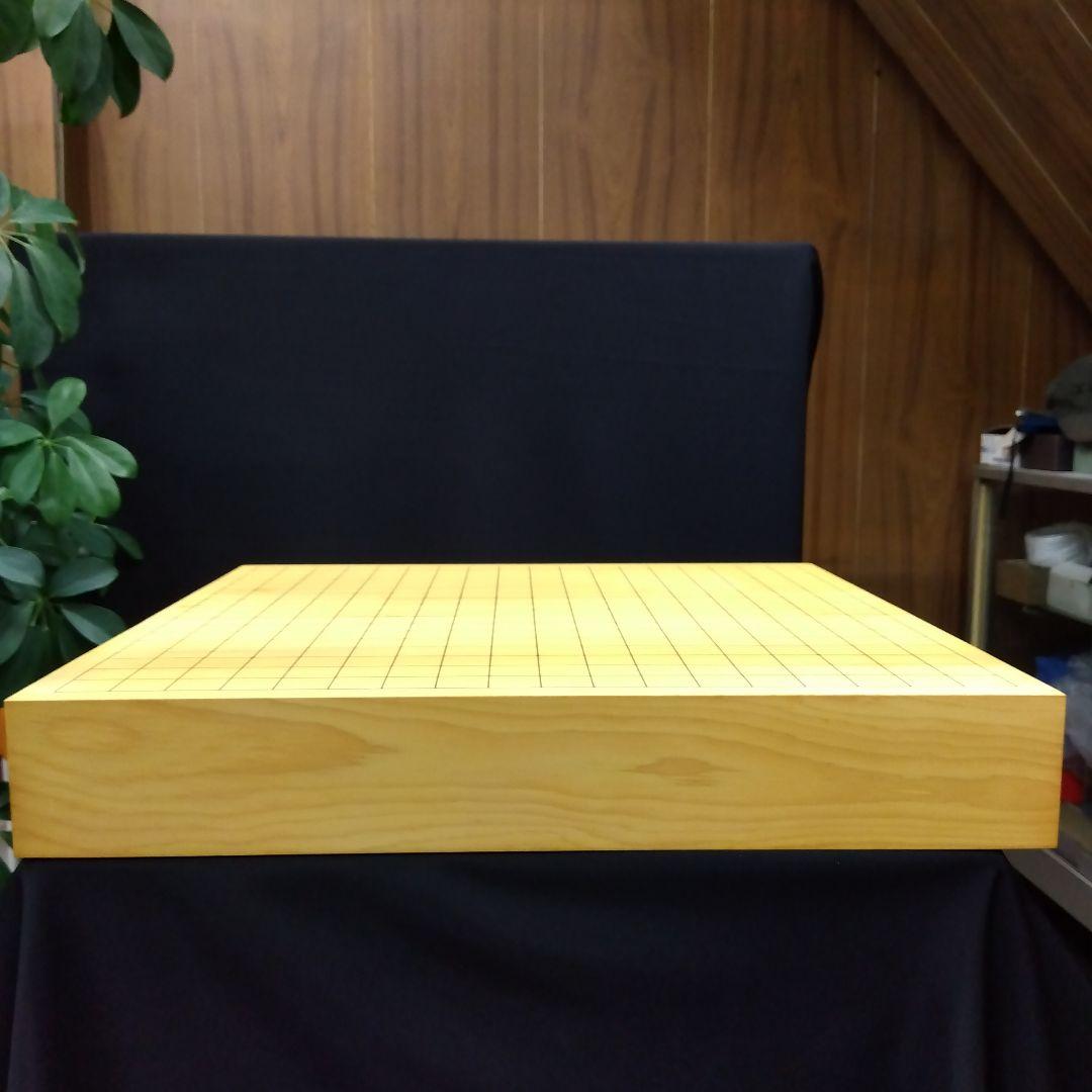 【国産　本榧　２寸卓上碁盤　柾目②】