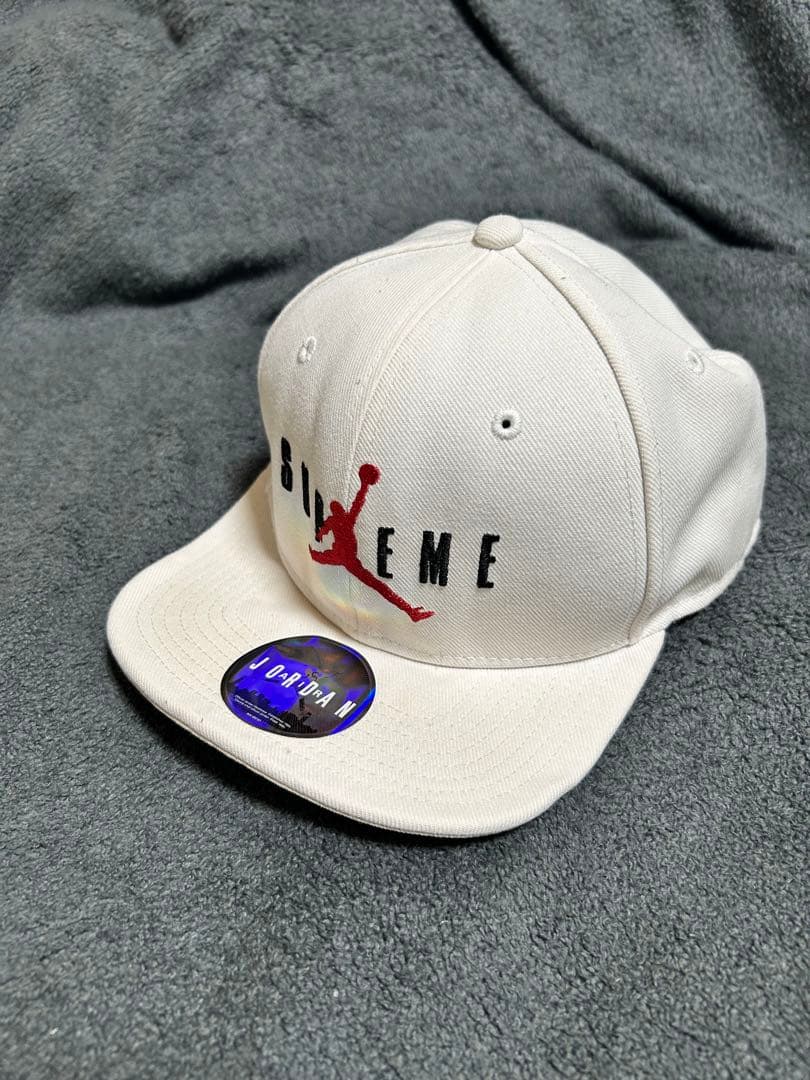 Supreme ベースボールキャップ ホワイト