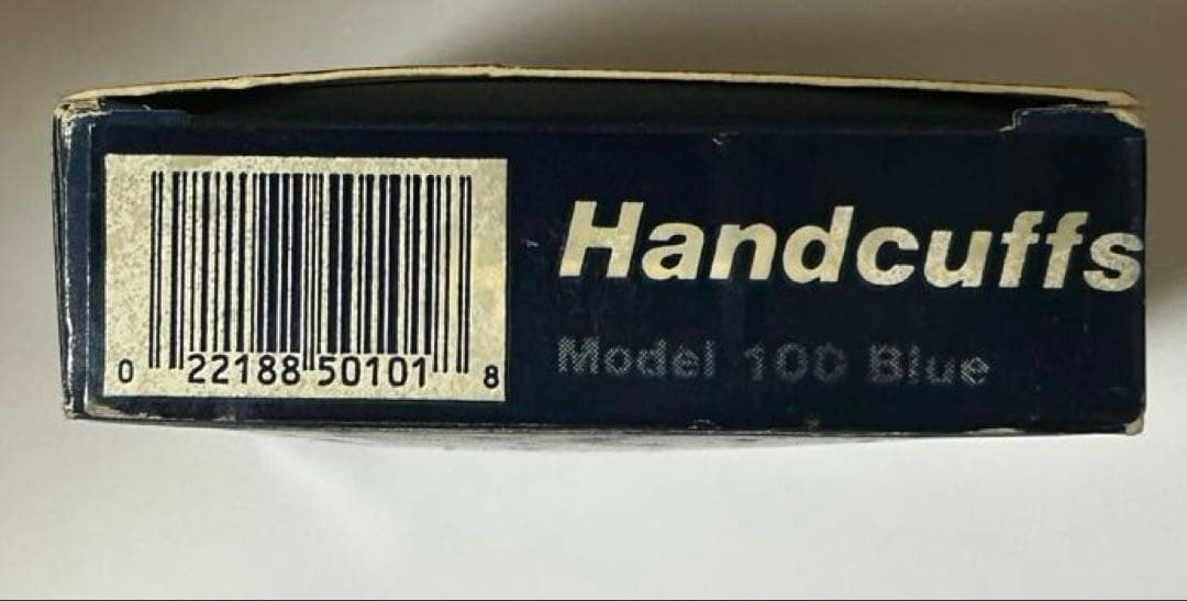 スミス&ウェッソン　ブラック手錠　アメリカ製。鍵二つあり　金属製