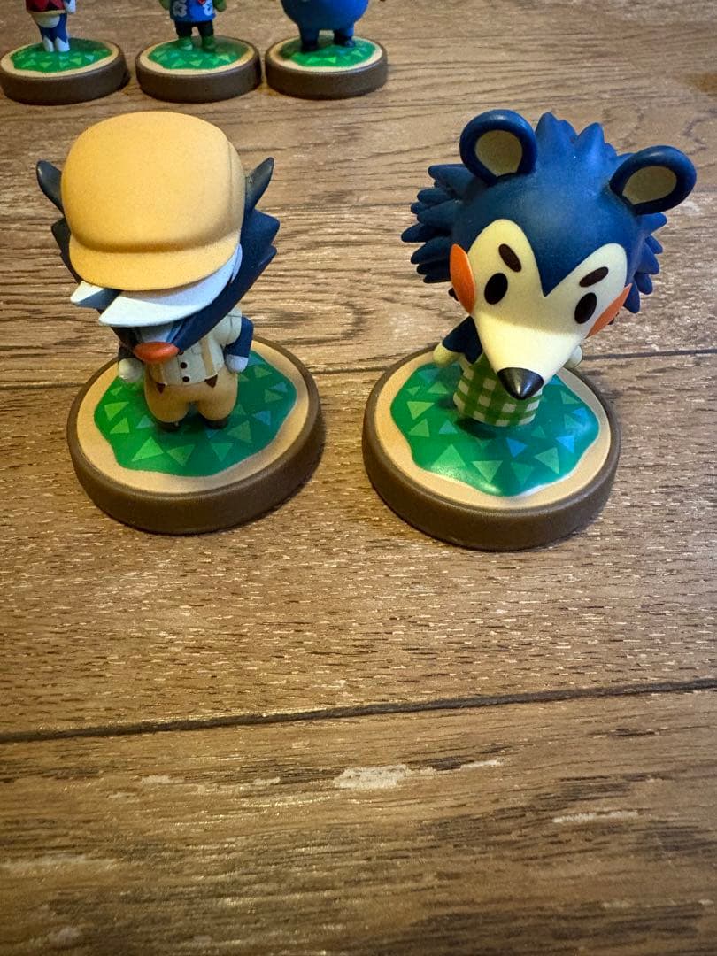 どうぶつの森 フィギュア型amiibo 16体＋スマブラ版2体　コンプセット
