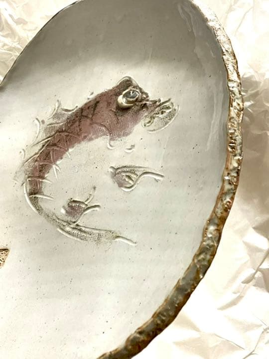 九谷焼作家市川清鱗　　海の幸小判皿　「鯛」