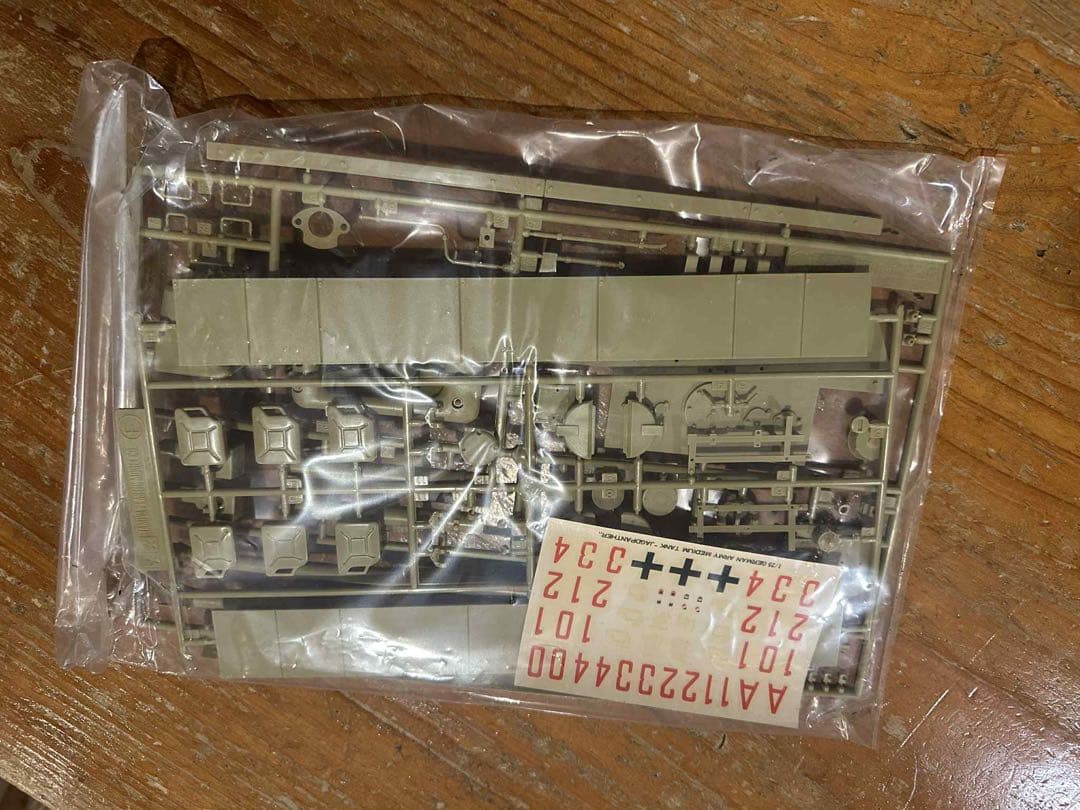 ジャガーパンサー プラモデル ロンメル デラックスシリーズタミヤ