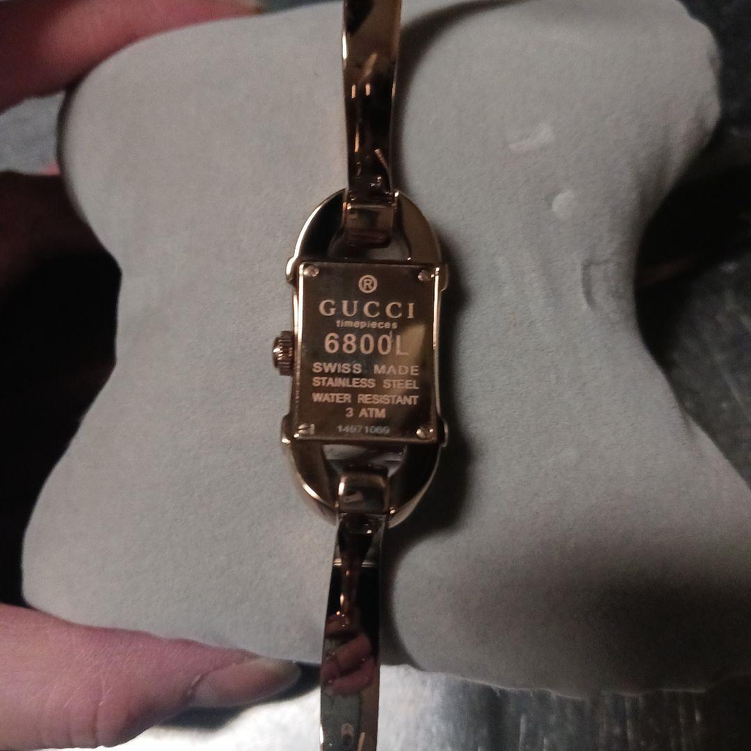 GUCCI 腕時計 型番6800L ゴールド レディース 箱付き